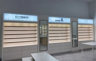 Occhiali da sole Display Decorazione del negozio di ottica