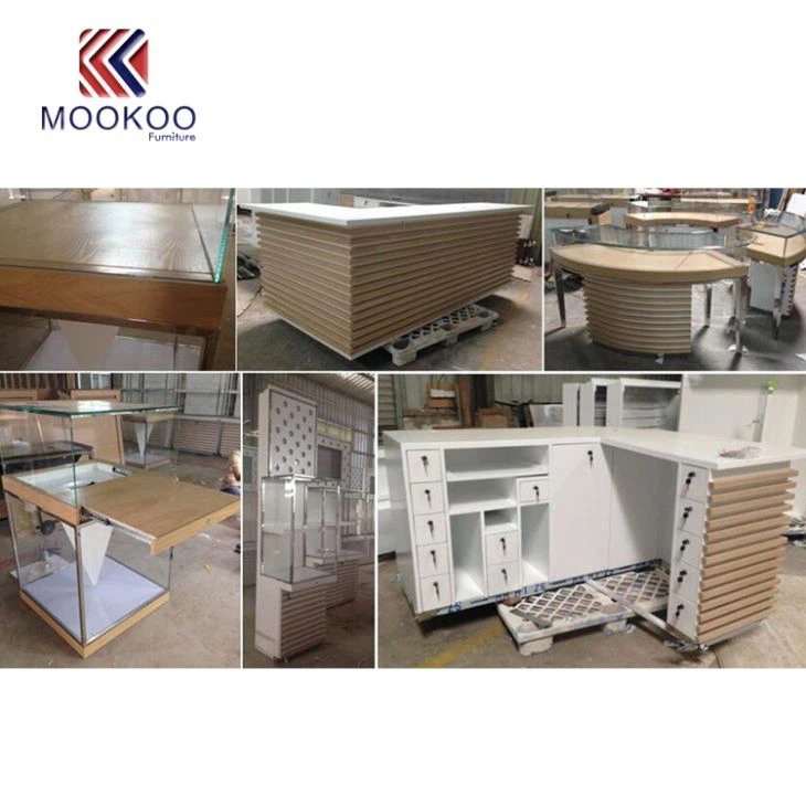 Ultra Clear Glass Jewelry Showcase