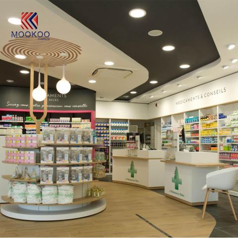 Vetrina per negozio di farmacia in legno